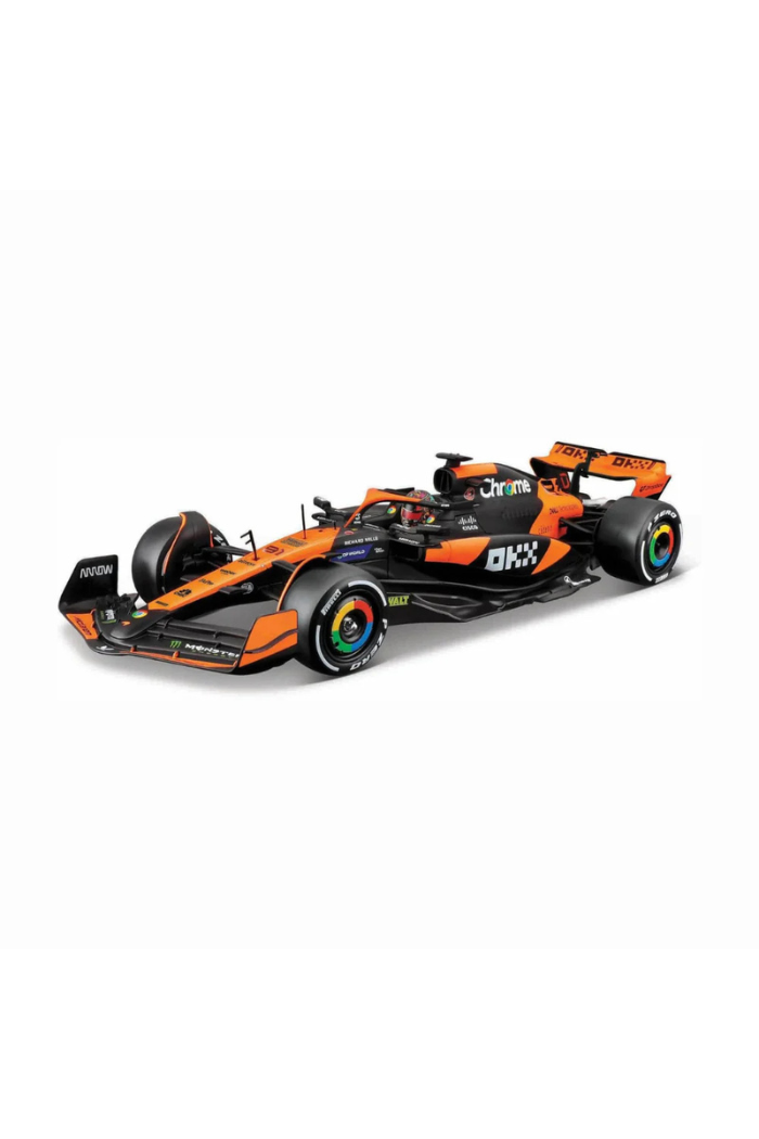 Miniatura F1 McLaren MCL-38 - 1:24 (24 cm)
